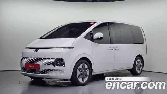 Hyundai Staria