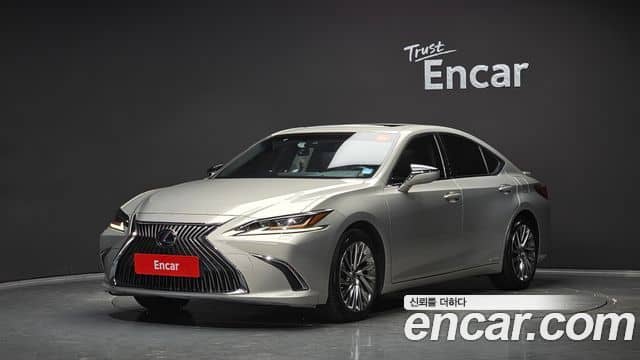 Lexus ES300h