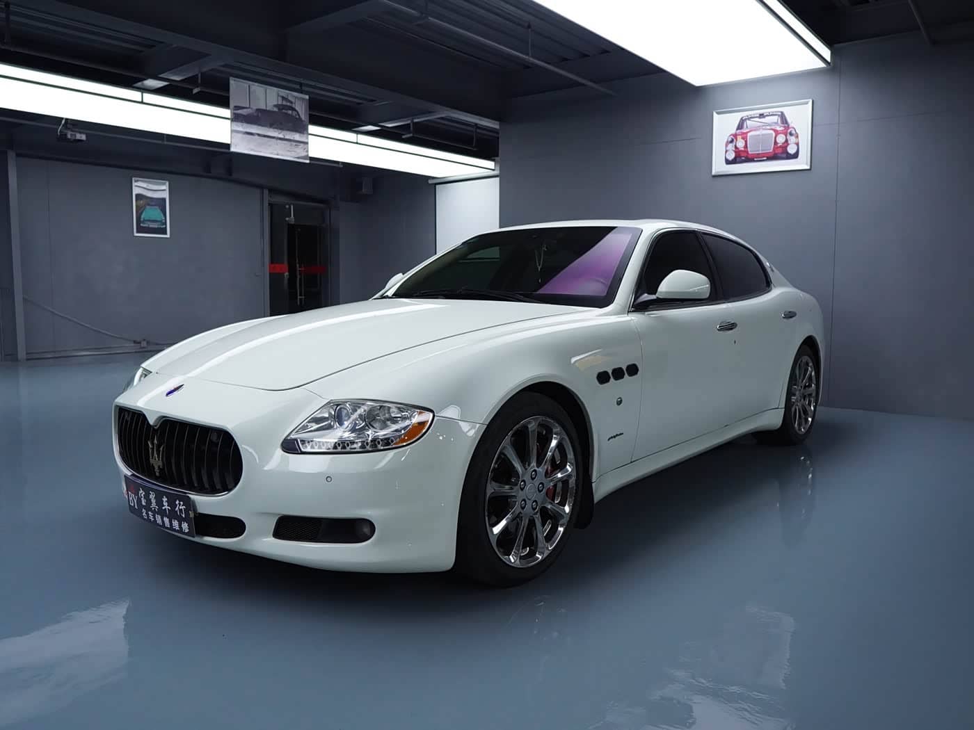 Maserati Quattroporte