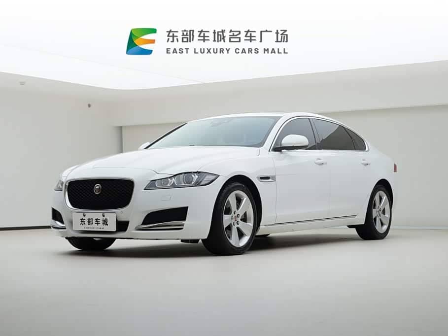 Jaguar XFL