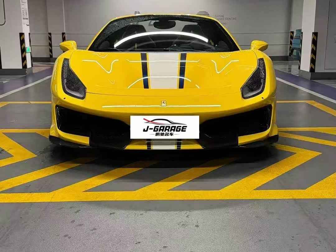 Ferrari 488