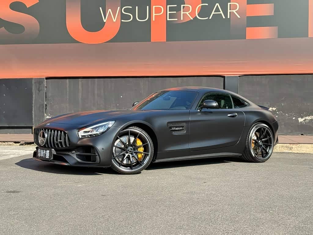 Mercedes-Benz AMG GT