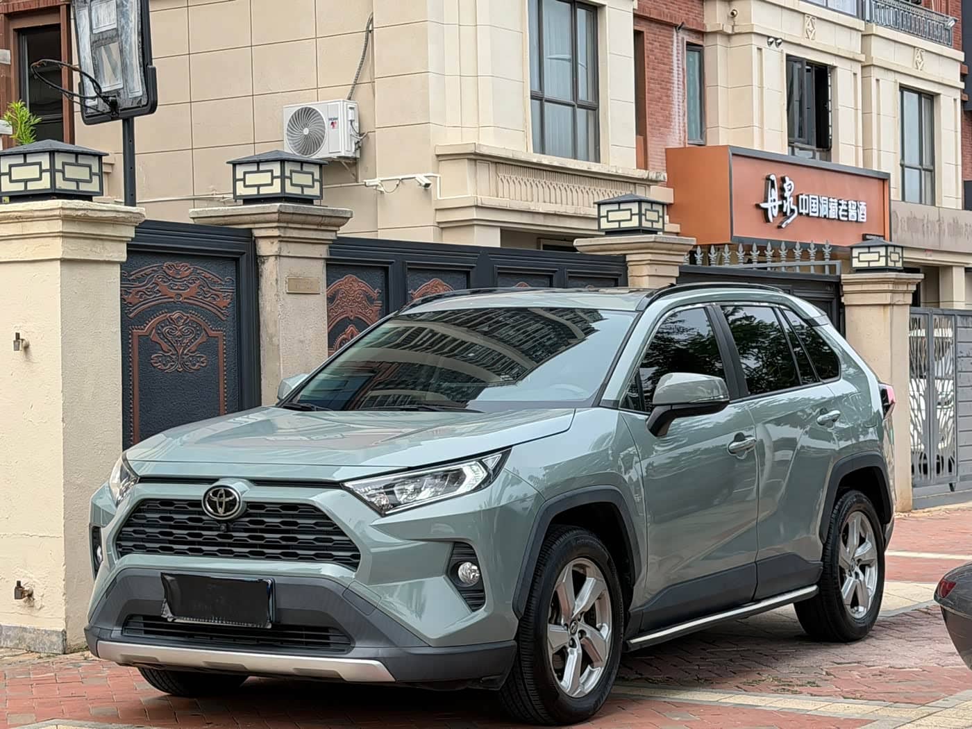 Toyota RAV4 Rongfang
