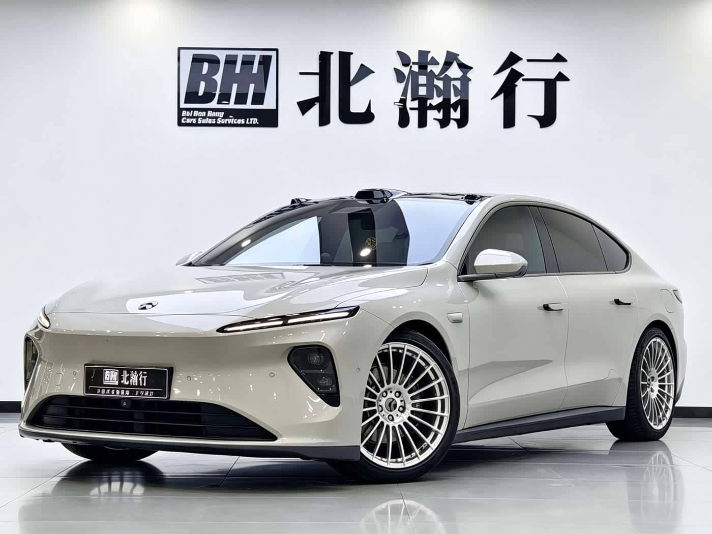 NIO ET7