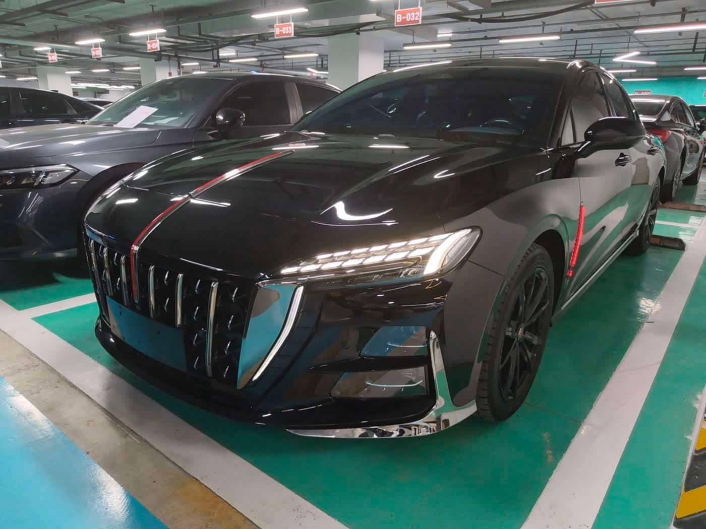 Hongqi H6
