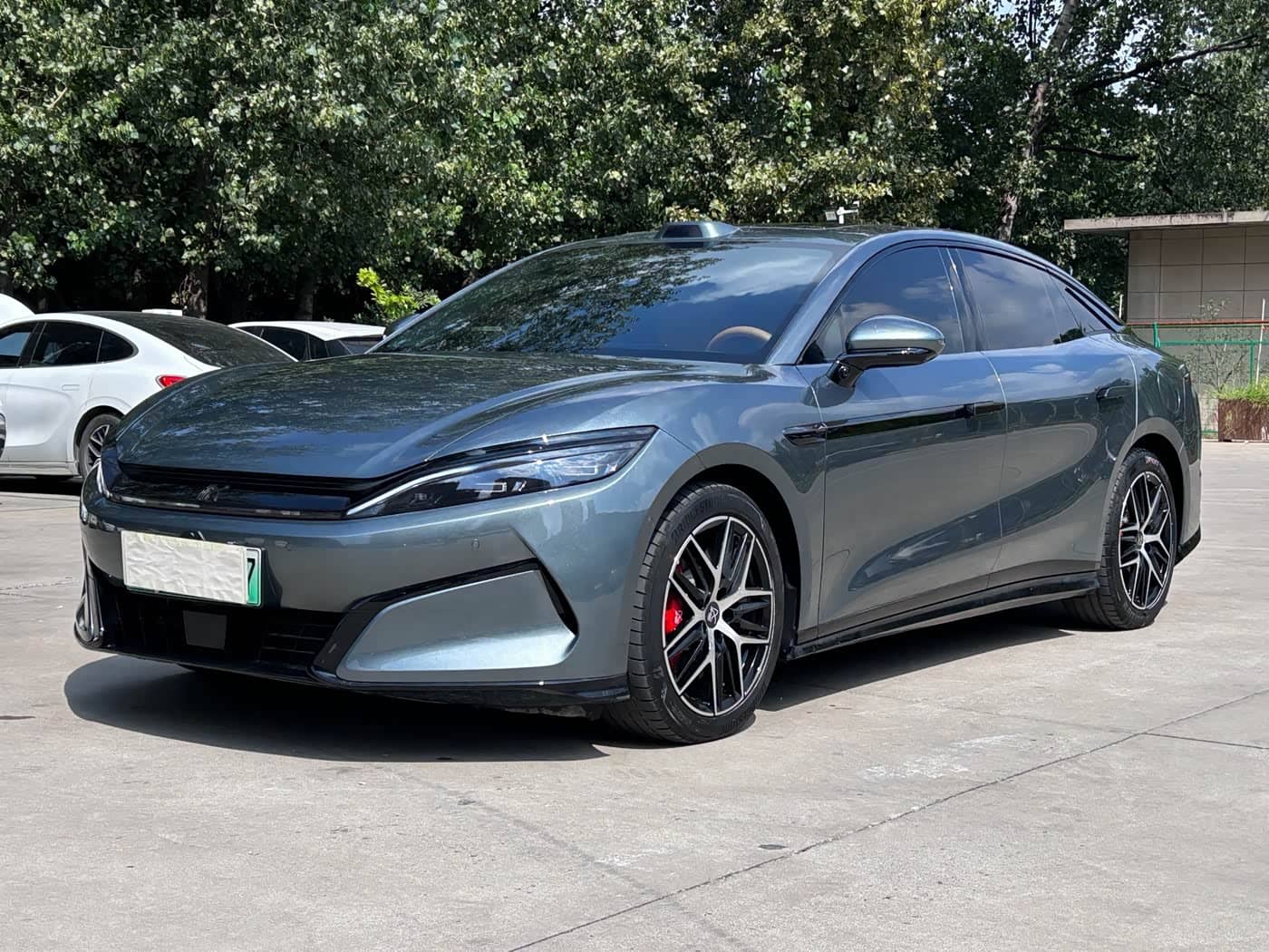 BYD Han L