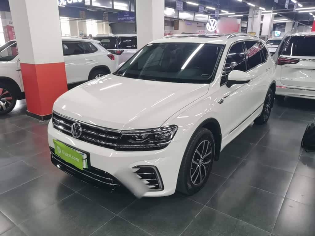 Volkswagen Tiguan L PHEV