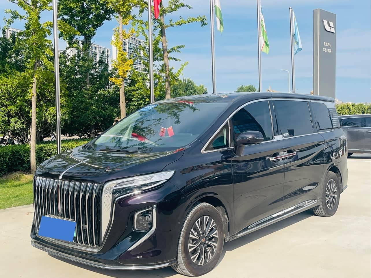 Hongqi HQ9 PHEV
