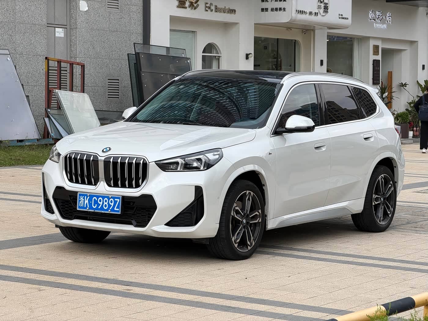 BMW X1