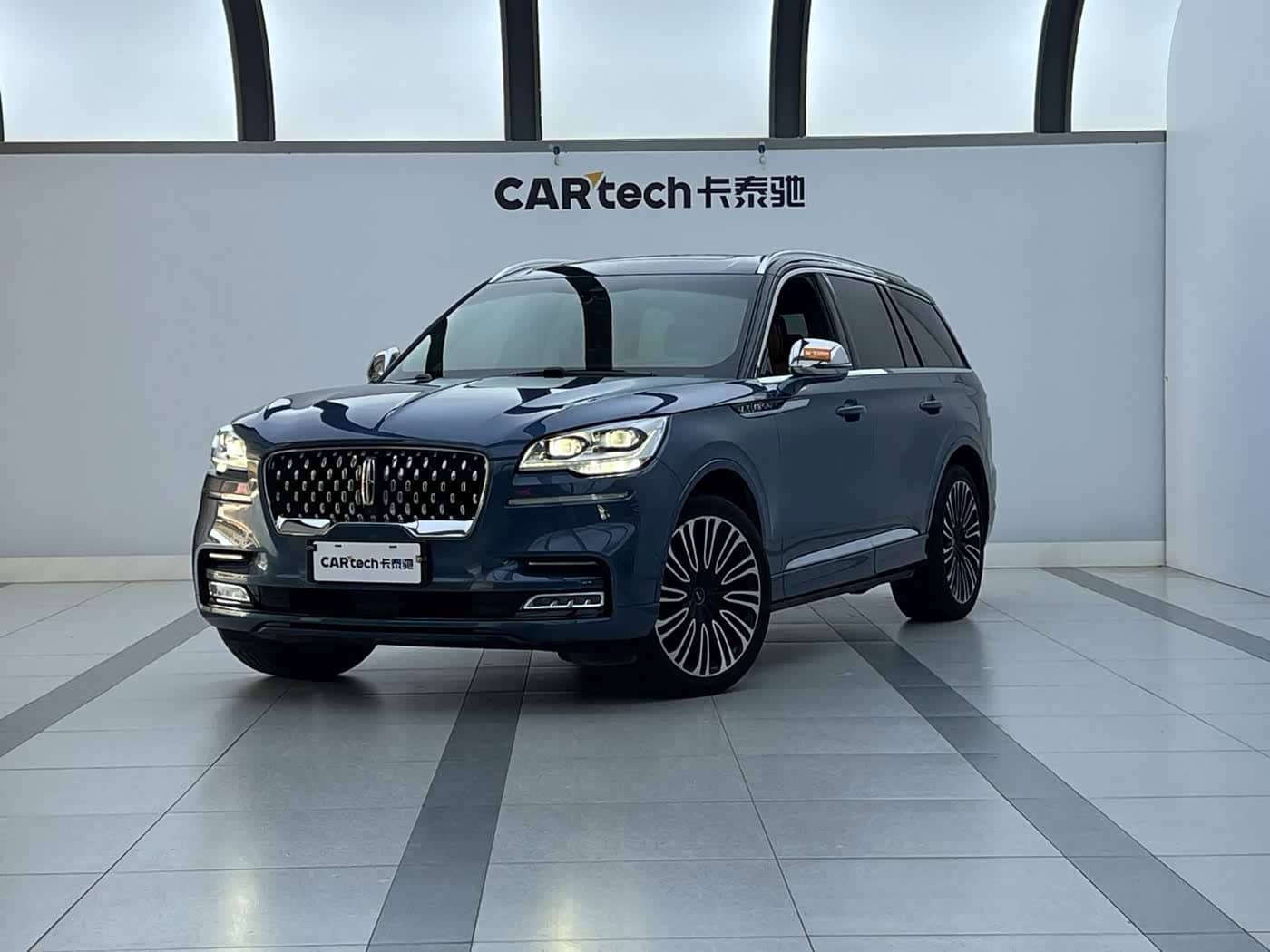 Lincoln Aviator