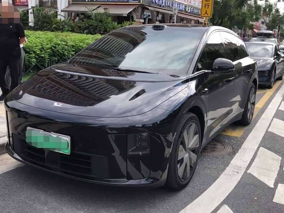 Li Auto i6
