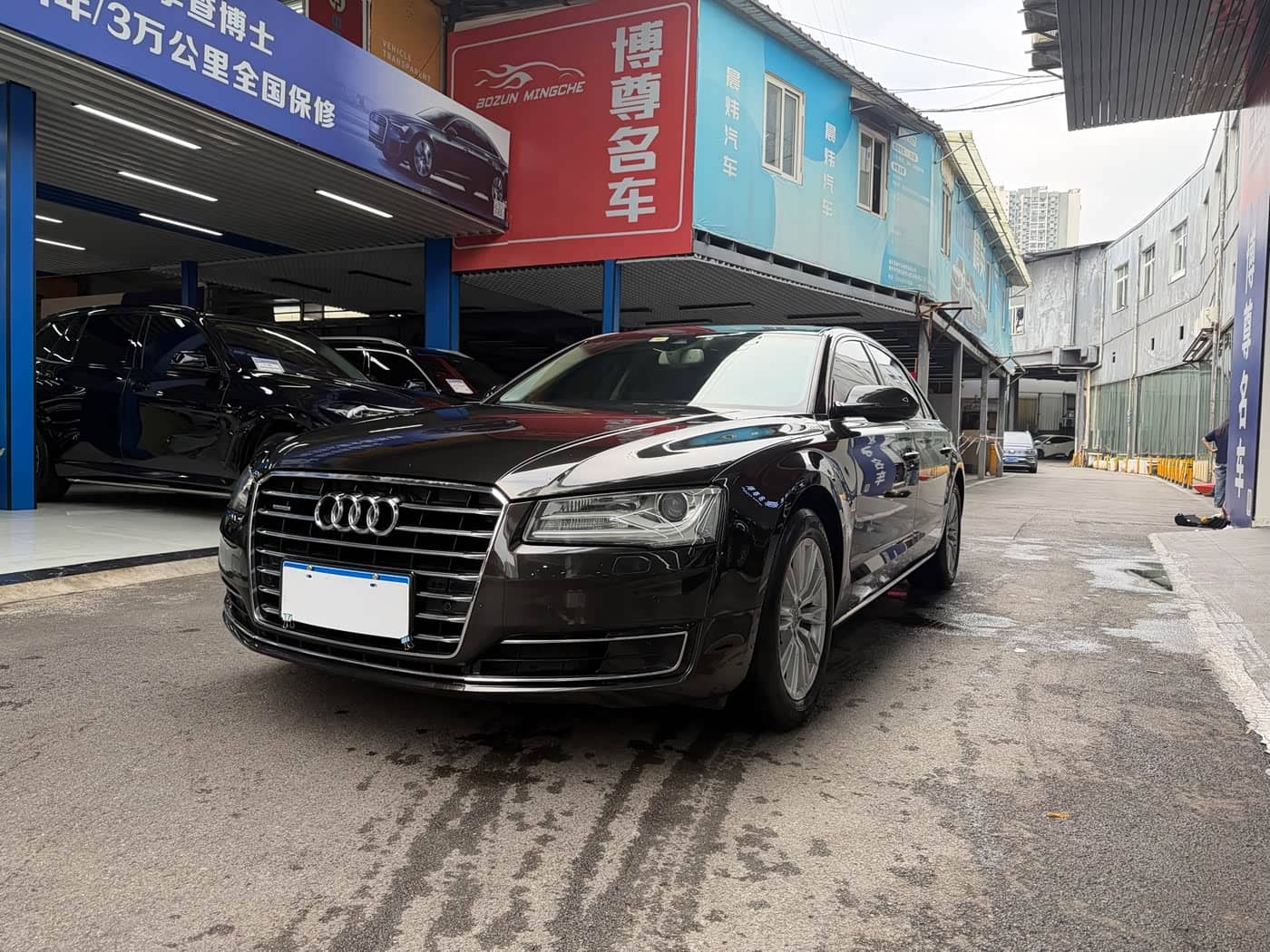 Audi A8