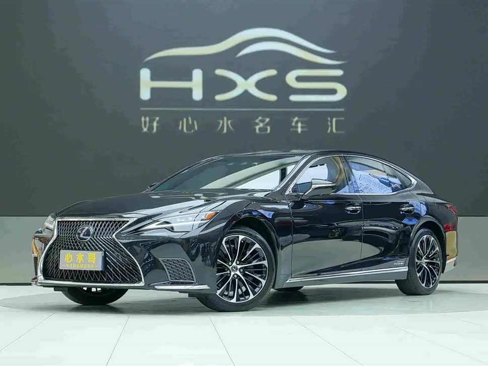 Lexus LS