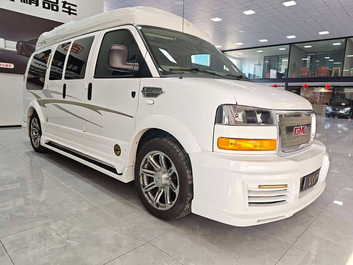 GMC Savana