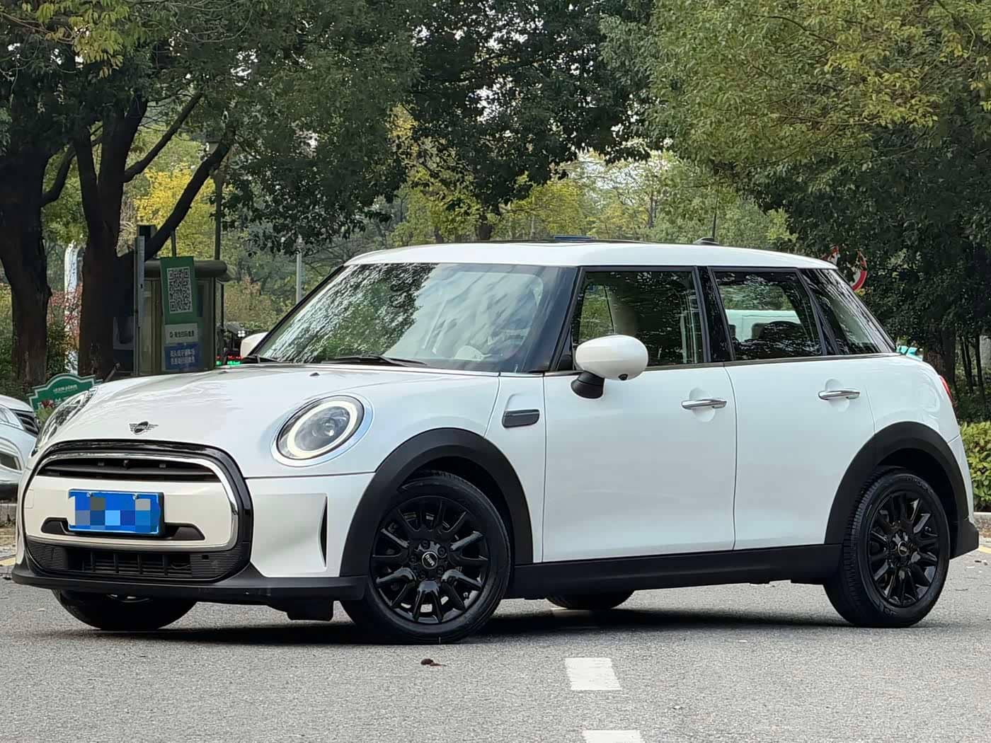 MINI MINI
