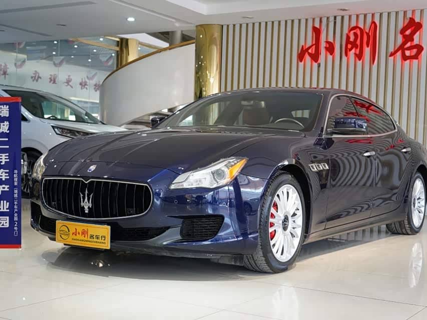 Maserati Quattroporte