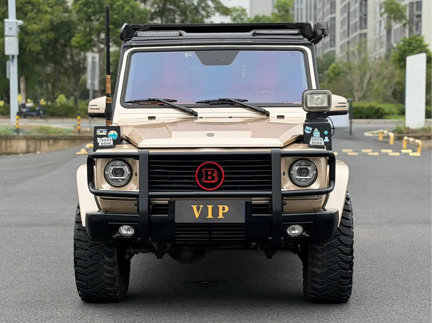 Mercedes-Benz G-Class