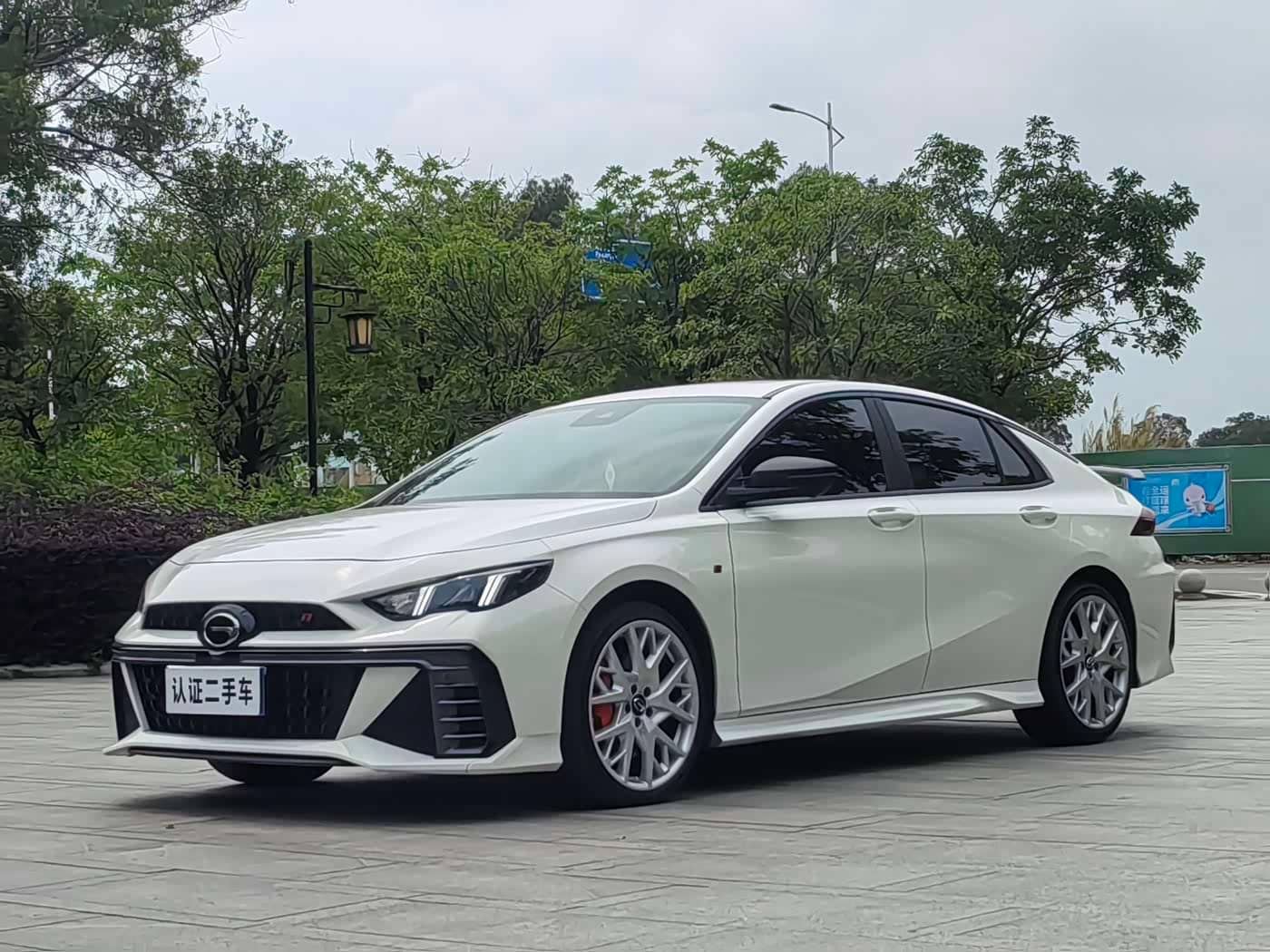 GAC Trumpchi Trumpchi Emkoo