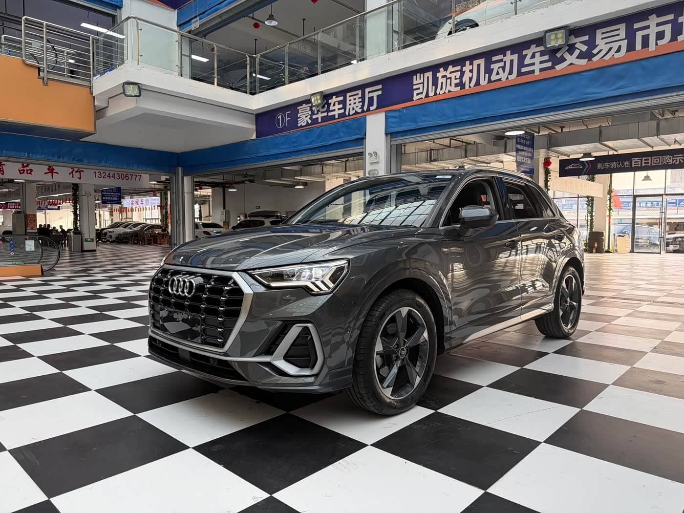 Audi Q3
