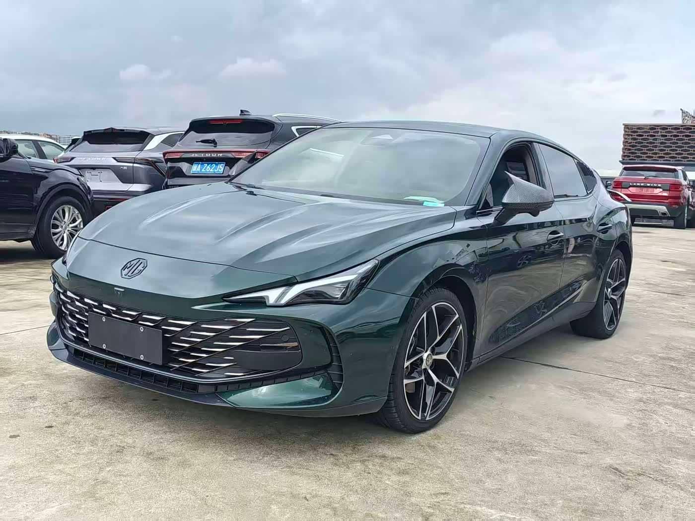 MG MG7