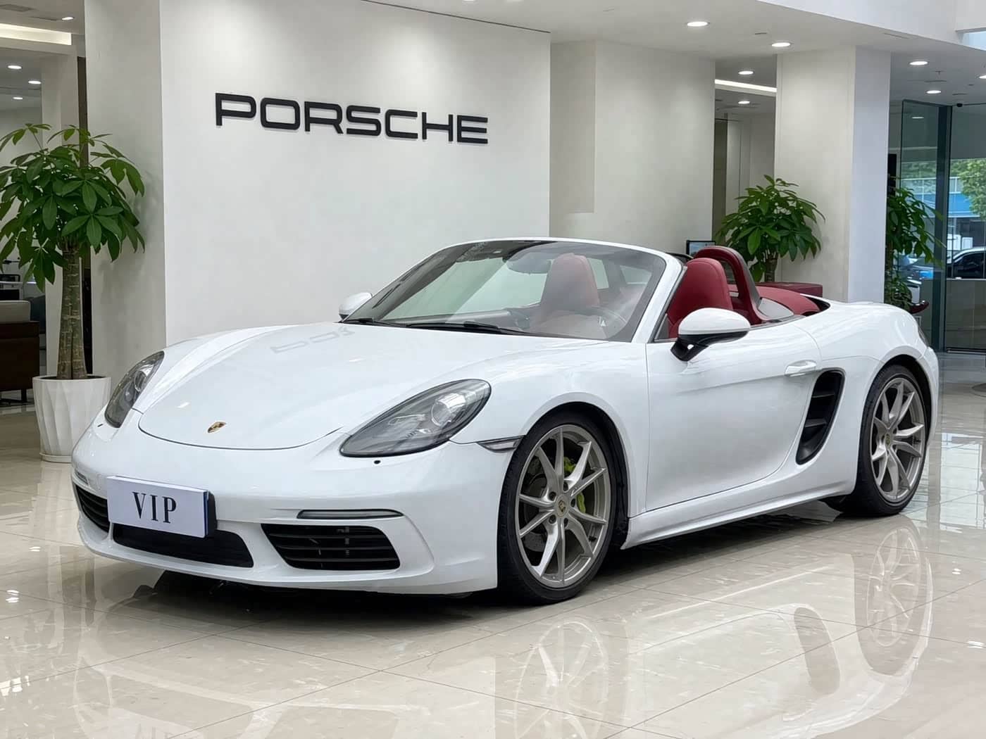 Porsche 718