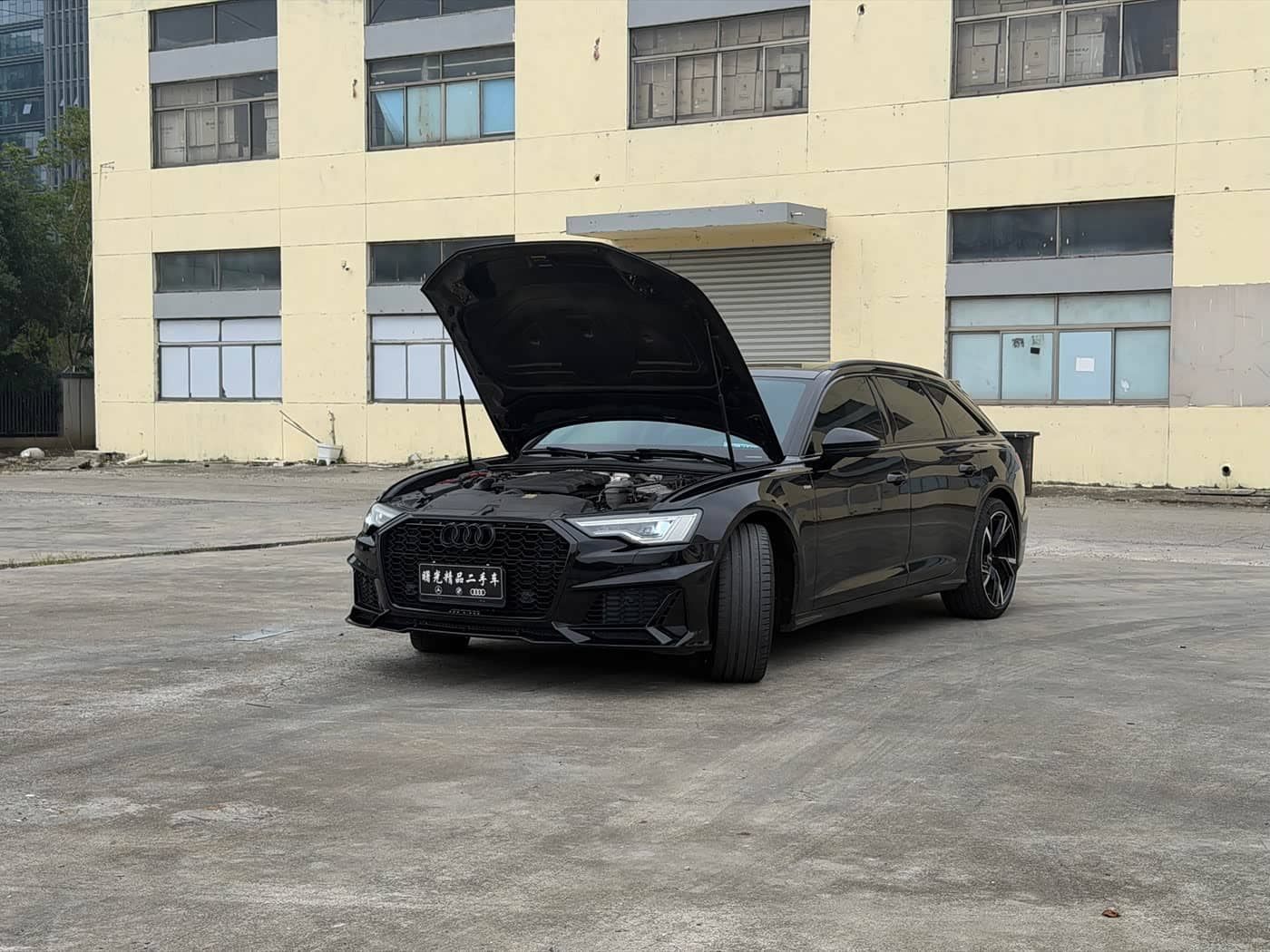 Audi A6