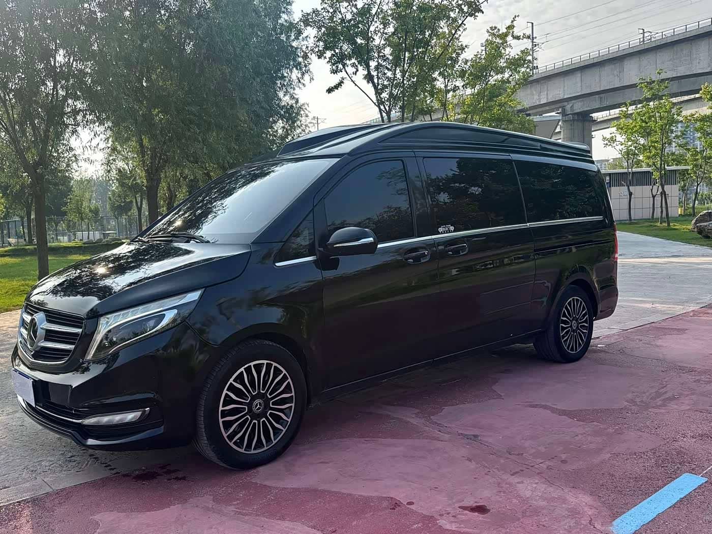 Mercedes-Benz V-Class
