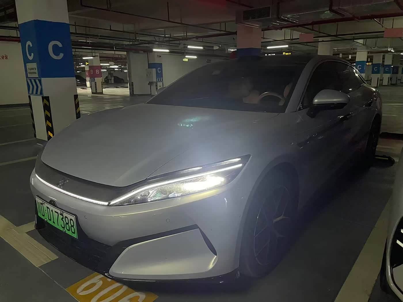 BYD Han L
