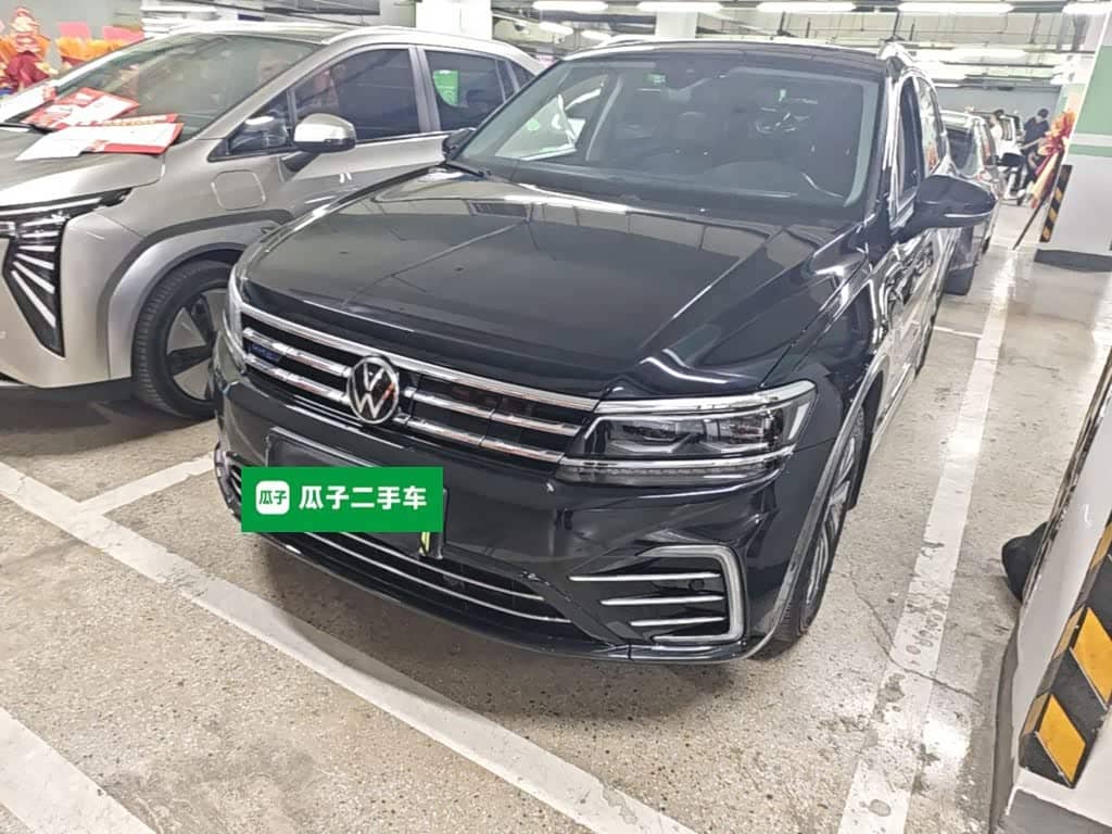 Volkswagen Tiguan L PHEV