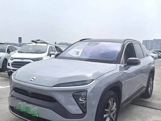 NIO ES6