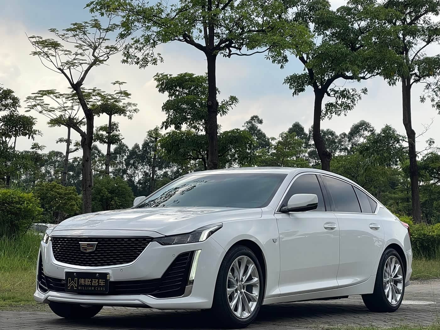 Cadillac CT5