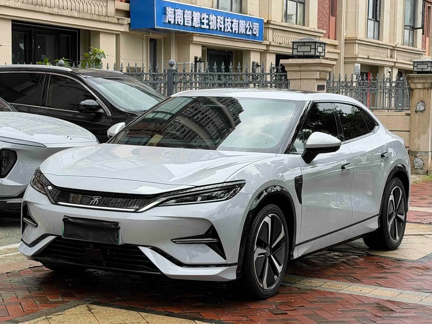BYD Song L EV