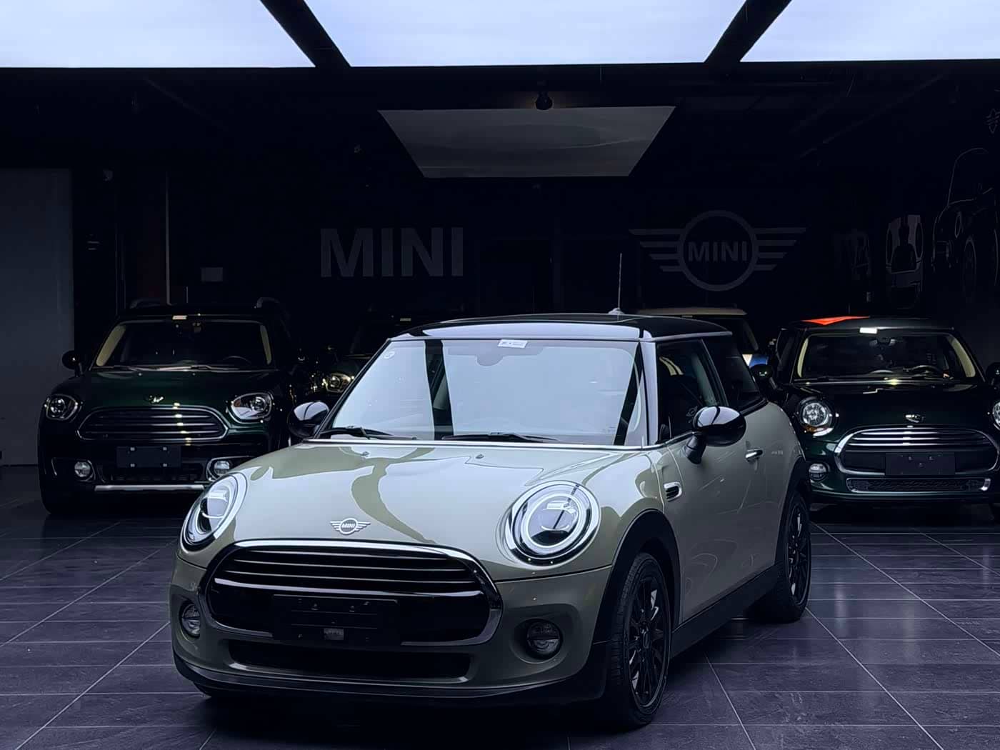 MINI MINI