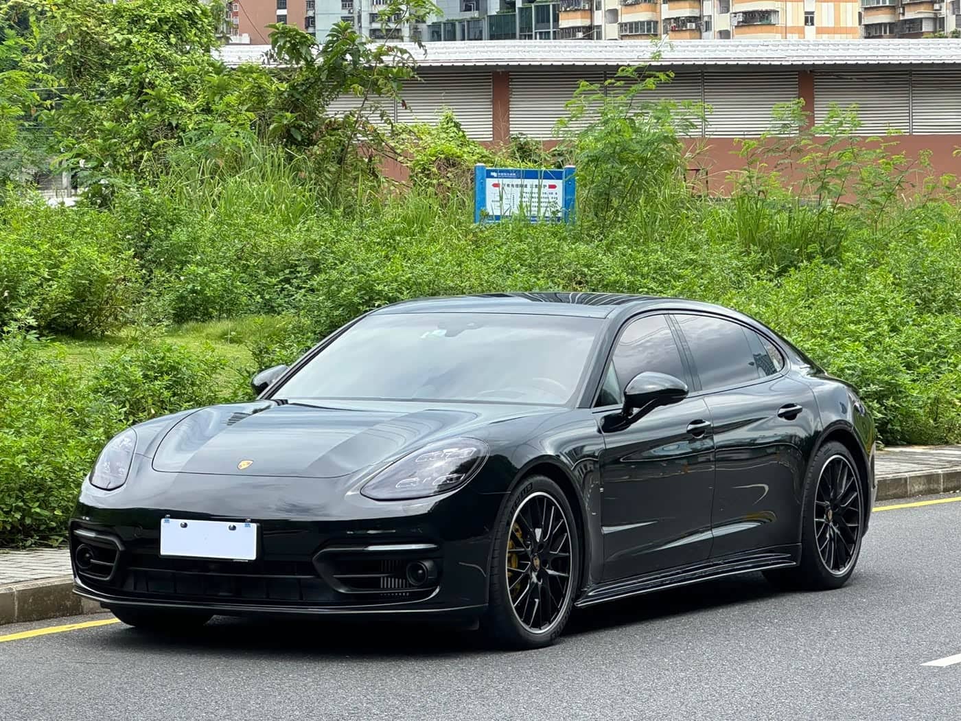 Porsche Panamera