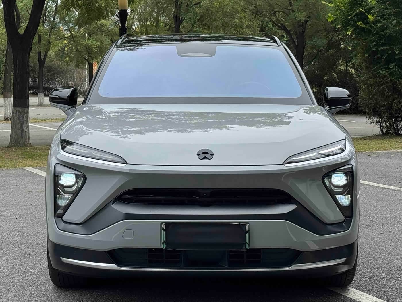 NIO ES6