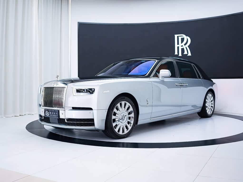 Rolls-Royce Phantom