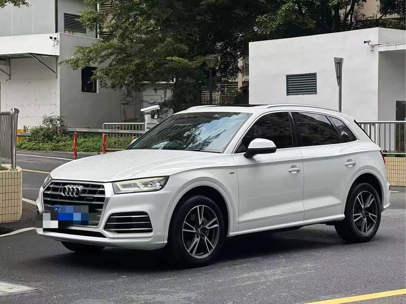 Audi Q5L