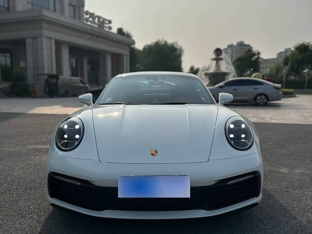 Porsche 911