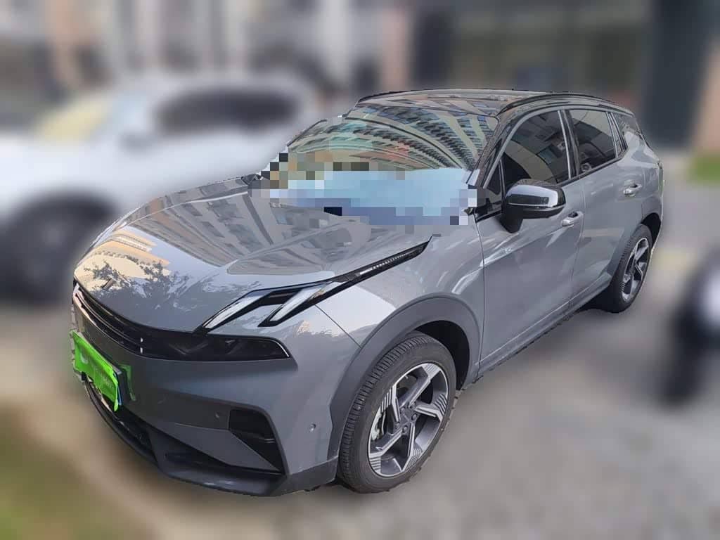 Lynk & Co 06