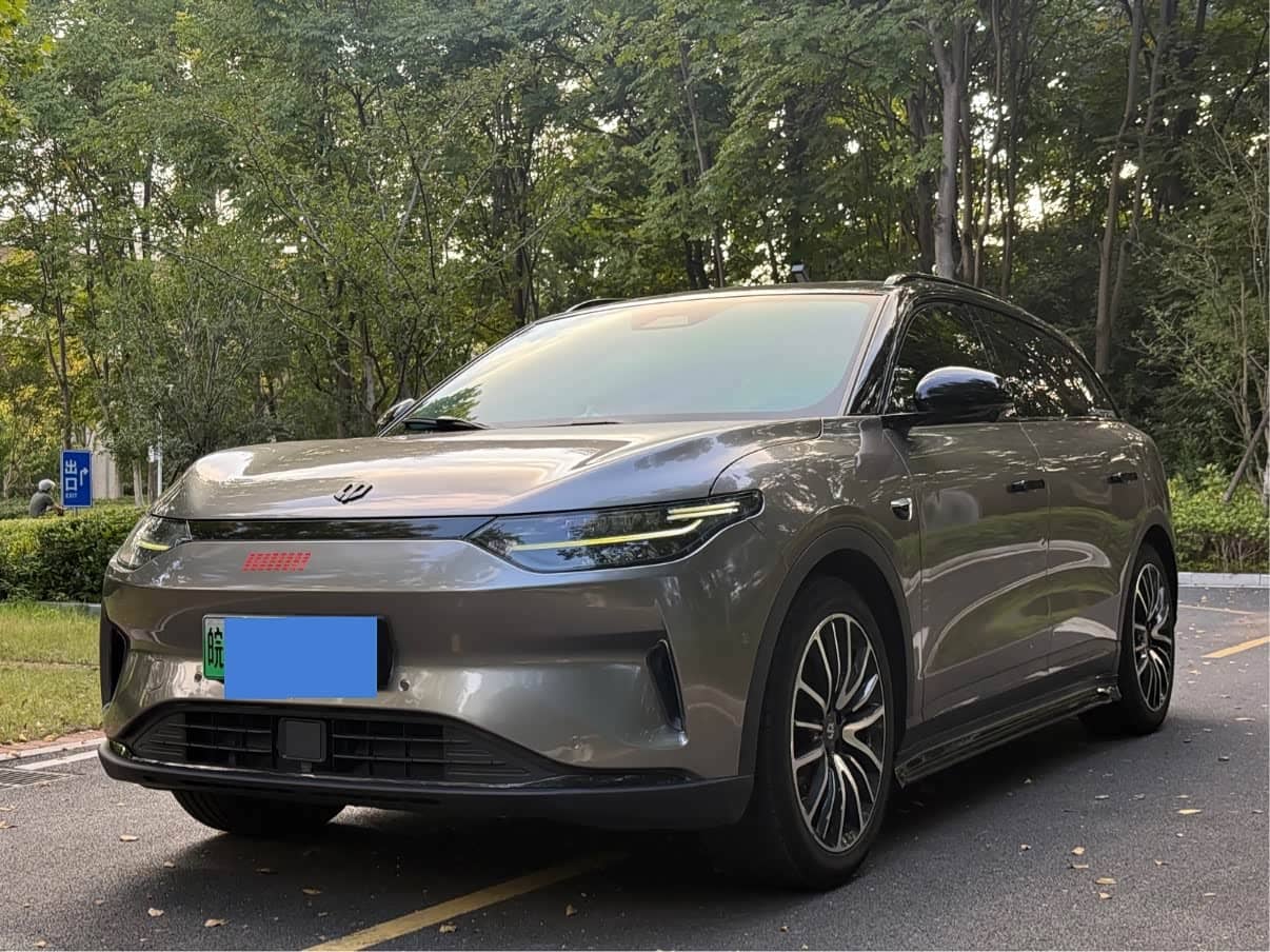 Leapmotor C11