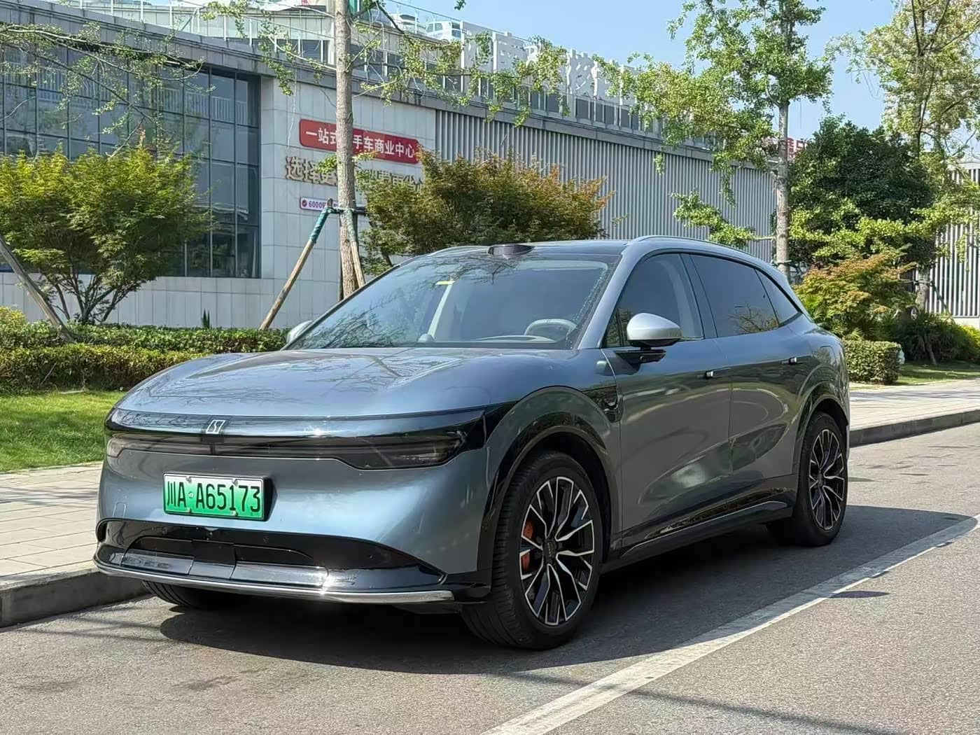 ZEEKR 7X