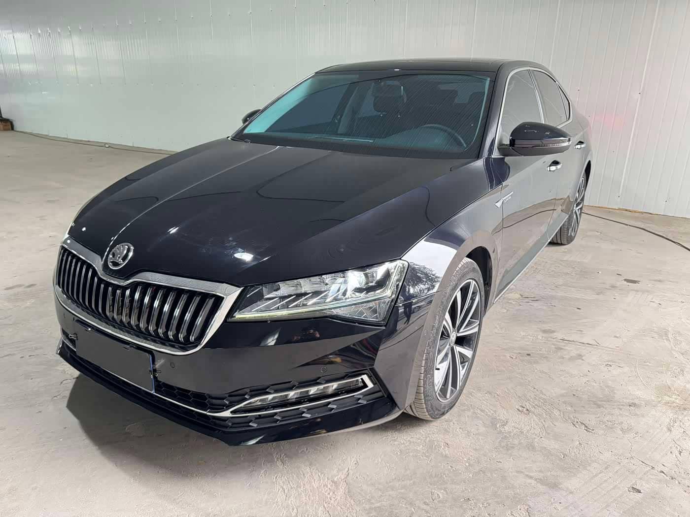 Škoda Superb