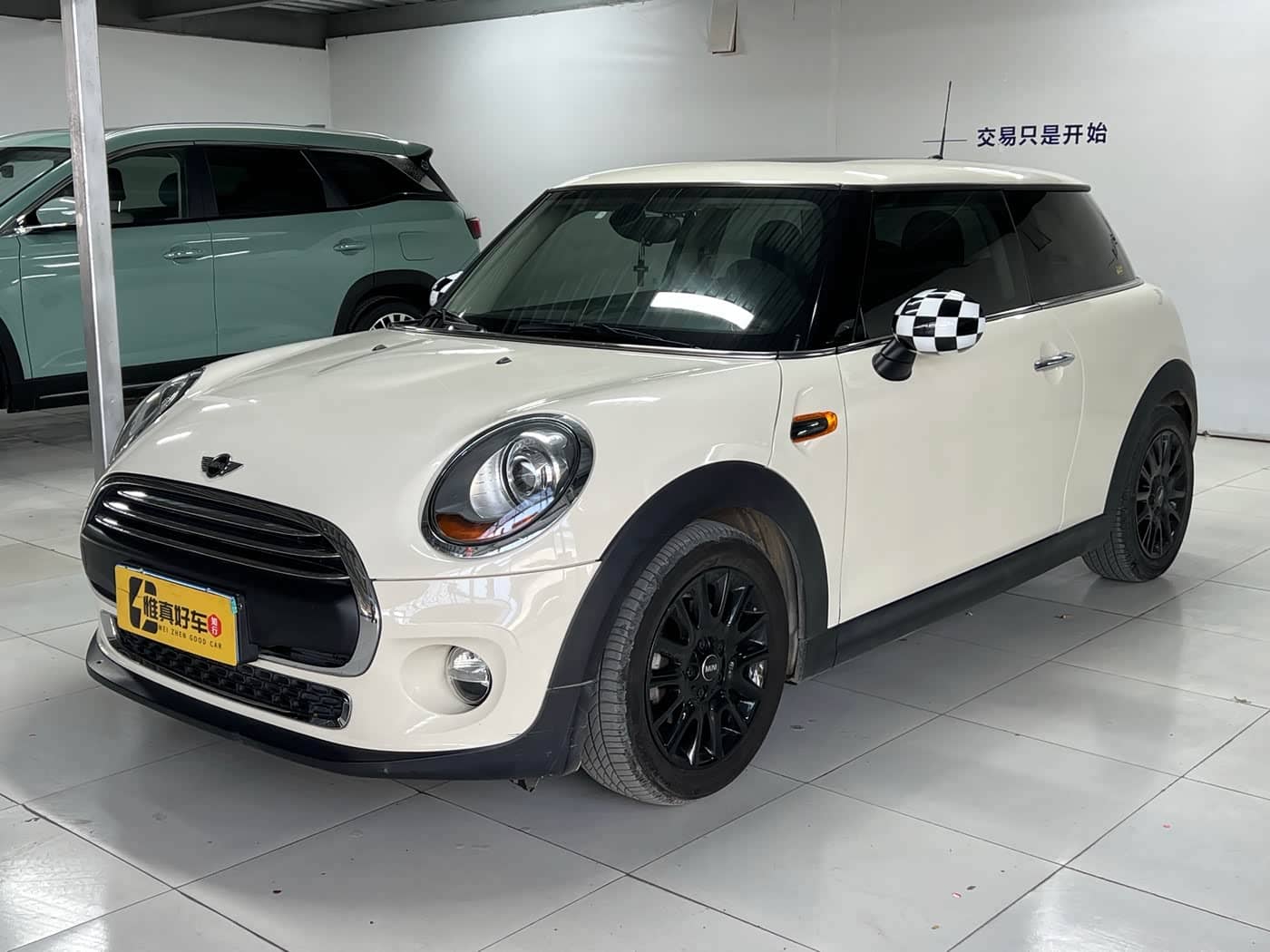 MINI MINI