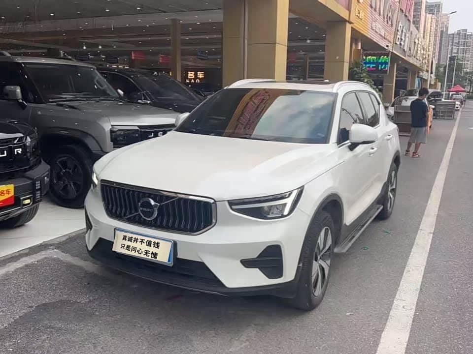 Volvo XC40