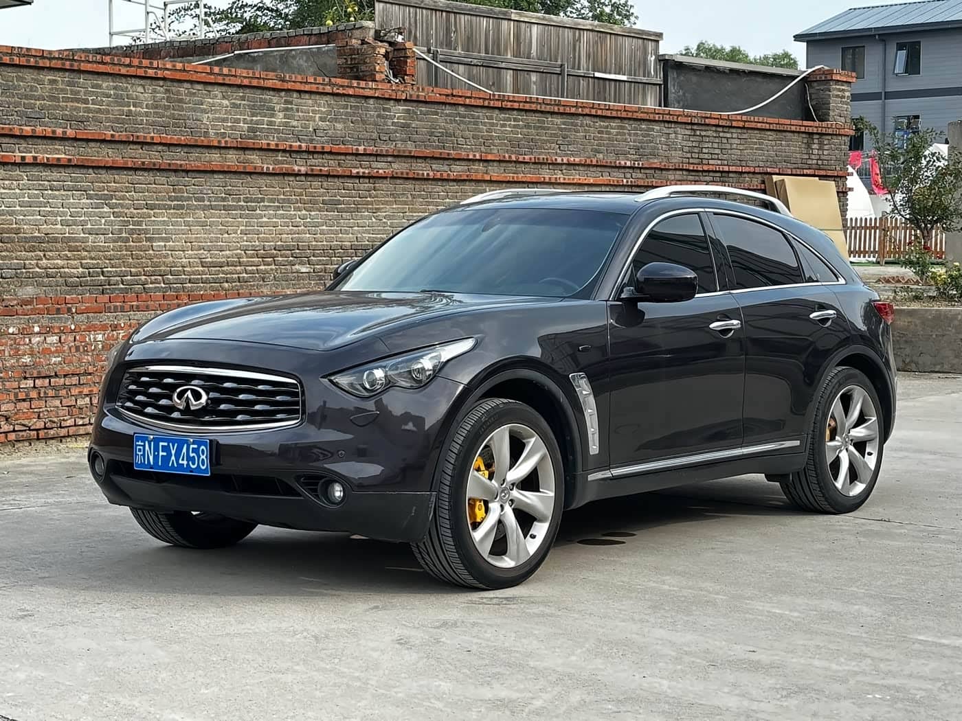 Infiniti FX