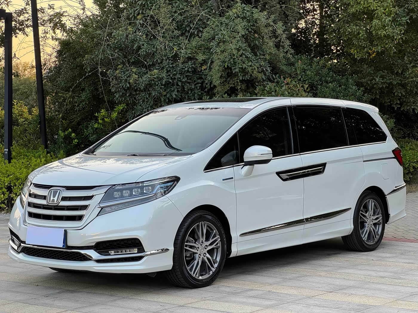 Honda Elysion
