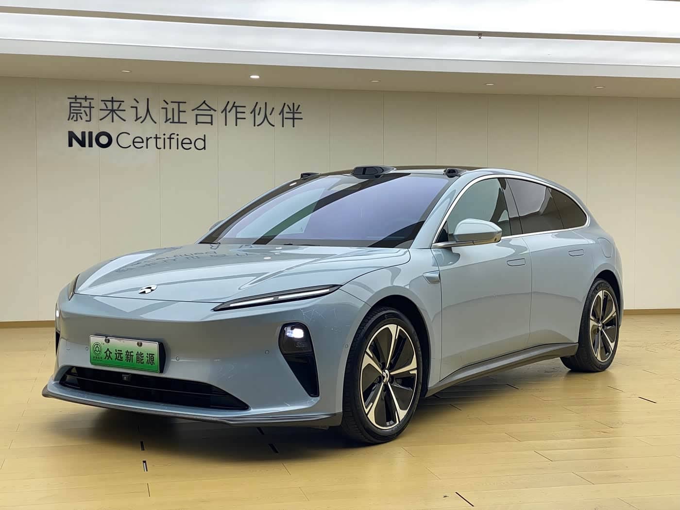 NIO ET5T