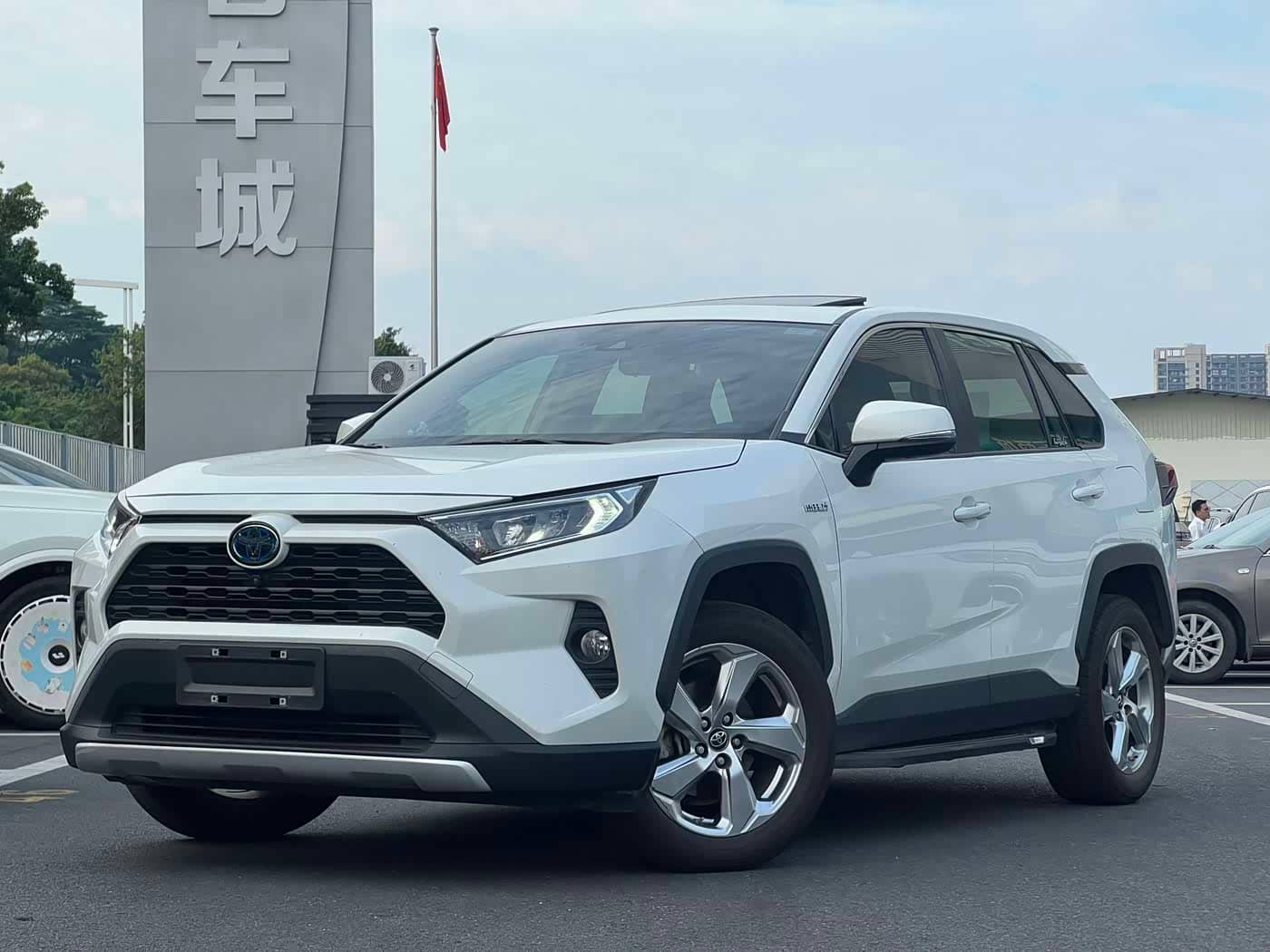 Toyota RAV4 Rongfang