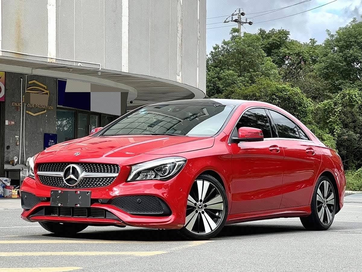 Mercedes-Benz CLA