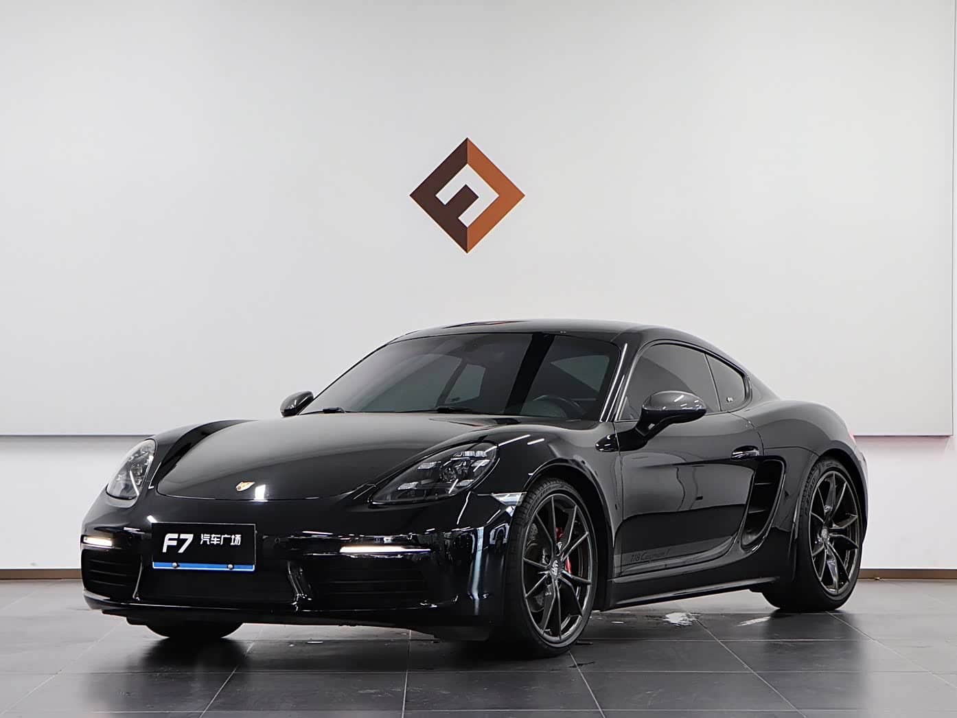 Porsche 718